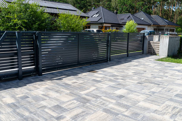 Best Local Driveway Pavers  in Pipestone, MN