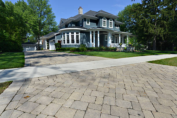 Best Professional Driveway Pavers  in Pipestone, MN